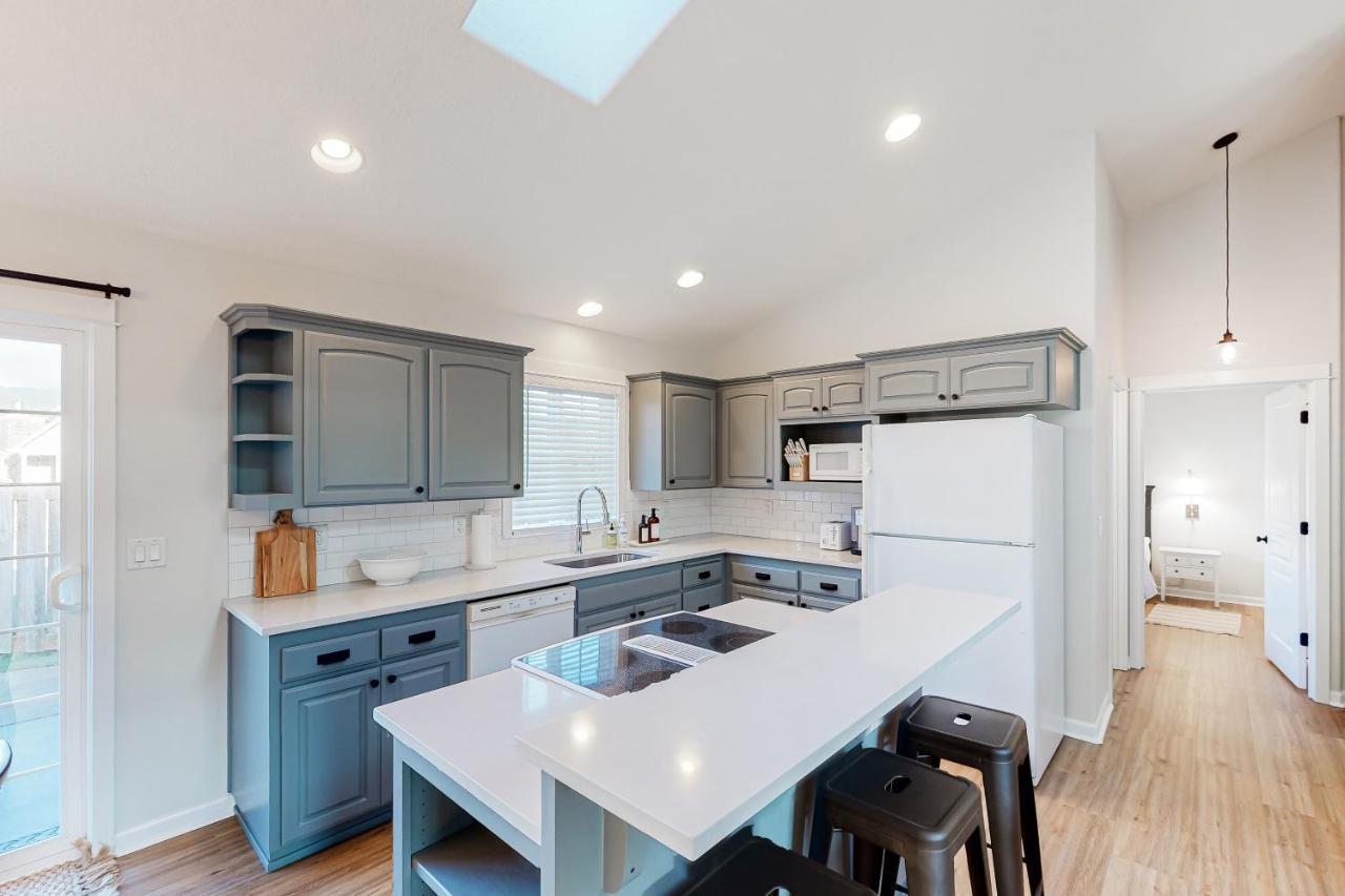 The Surfbird Villa แปซิฟิกซิตี ภายนอก รูปภาพ